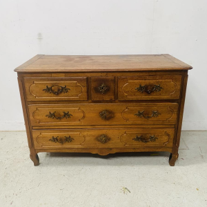 Louis XV style chest of drawers in solid light oak with five drawers, 18th century
