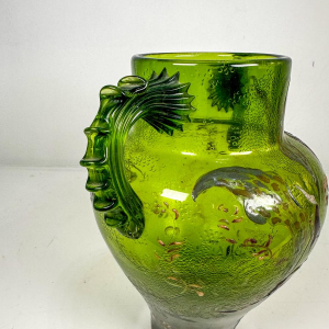 Emile Gallé "Serie C" balustervaas, grasgroen, versierd met orchideeën, ca. 1890