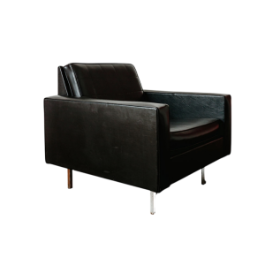 Fauteuil van zwart kunstleer, 1960
