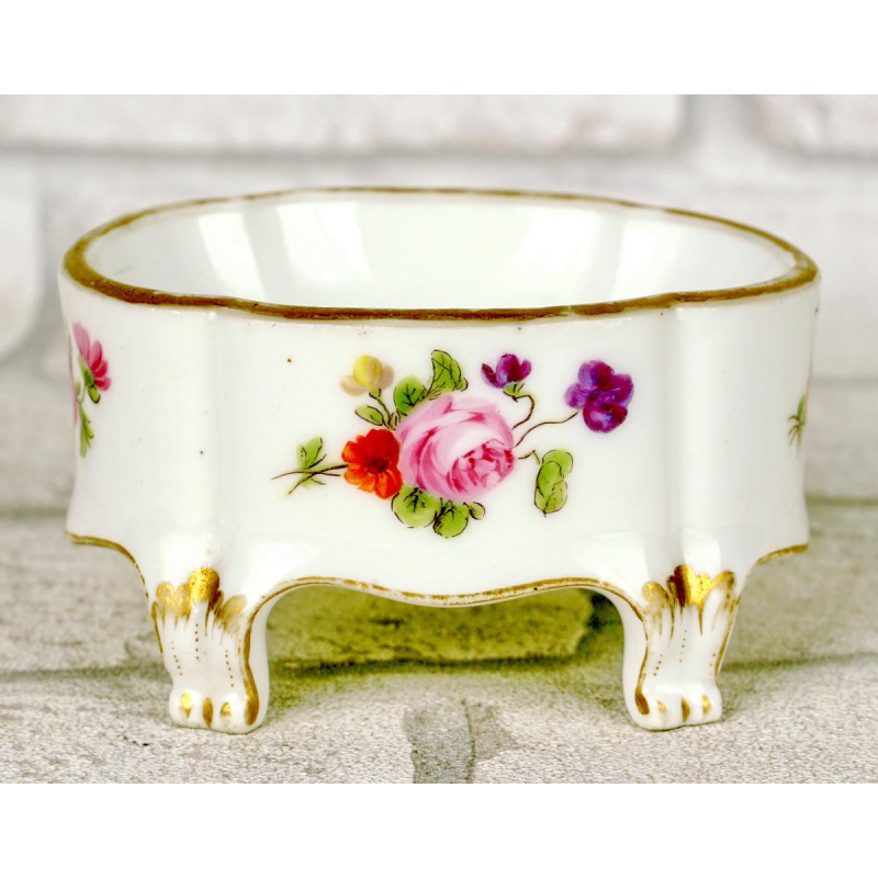 Paris porcelain - Clignancourt factory, salt cellar, 18th century