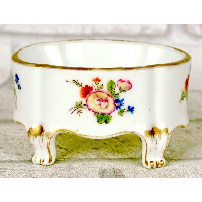 Porcelaine de Paris - Manufacture de Clignancourt, saleron - salière, XVIIIe siècle