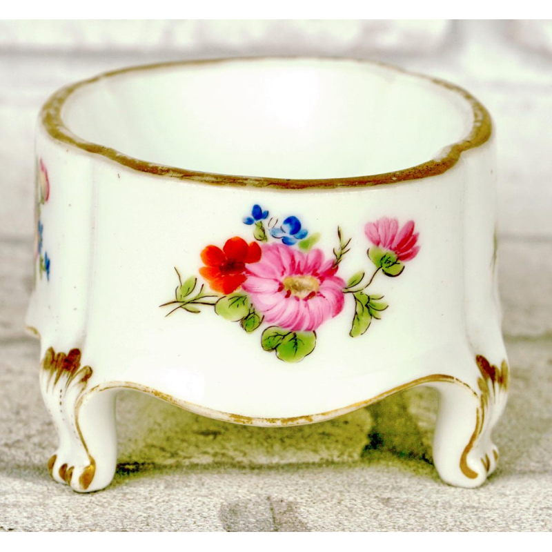 Paris porcelain - Clignancourt factory, salt cellar, 18th century