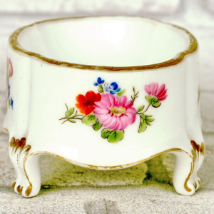 Paris porcelain - Clignancourt factory, salt cellar, 18th century