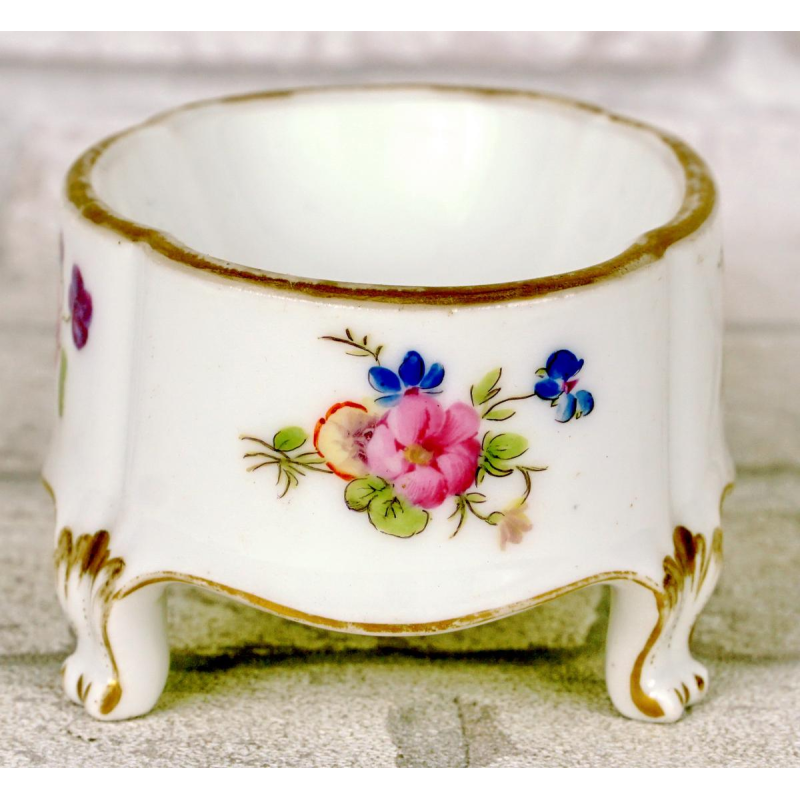 Paris porcelain - Clignancourt factory, salt cellar, 18th century