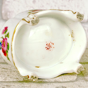 Paris porcelain - Clignancourt factory, salt cellar, 18th century