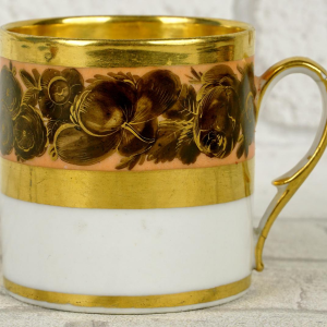 Porcelaine de Paris, tasse et sa soucoupe, début XIXe siècle