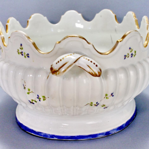 Porcelaine de Niderviller, verriere rafraîchissoir ovale, XVIIIe siècle