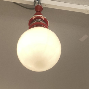 Lustre suspension vintage, métal laqué rouge et chromé