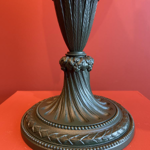 Classic brass lamp base, pleated lampshade in China HABOTAI silk, Ile de France trimmings