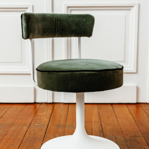 Set of stools and chairs with tulip legs, circa 1960