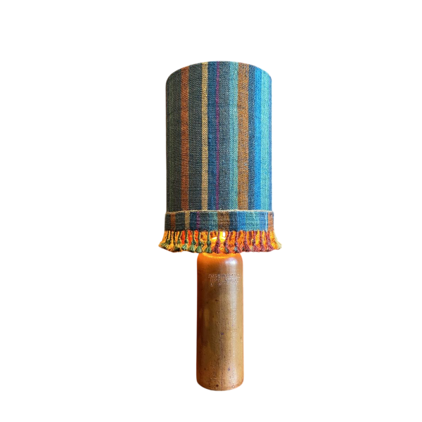 Lampe "Bouteille en grès" abat-jour bleu multicolore en tissé à la main d'Inde