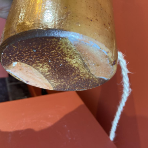 Lampe "Bouteille en grès" abat-jour bleu multicolore en tissé à la main d'Inde