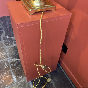 Gold-plated brass lamp base, oval lampshade in burgundy checkered silk