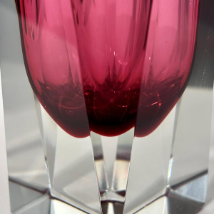 Vase facetté en verre de Murano - Technique Sommerso - circa 1960