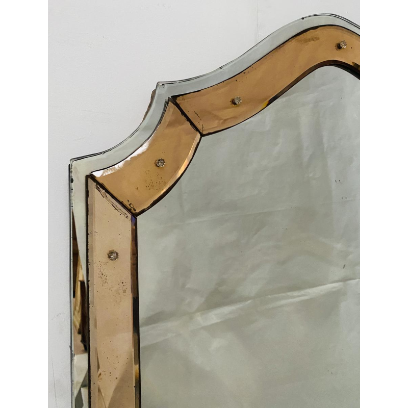 Miroir à pare-closes en verre teinté, décor de pointe en verre, ca 1950