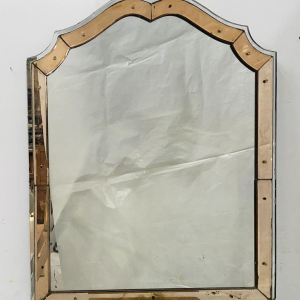 Spiegel met getint glazen frame, glazen sierknop, ca. 1950