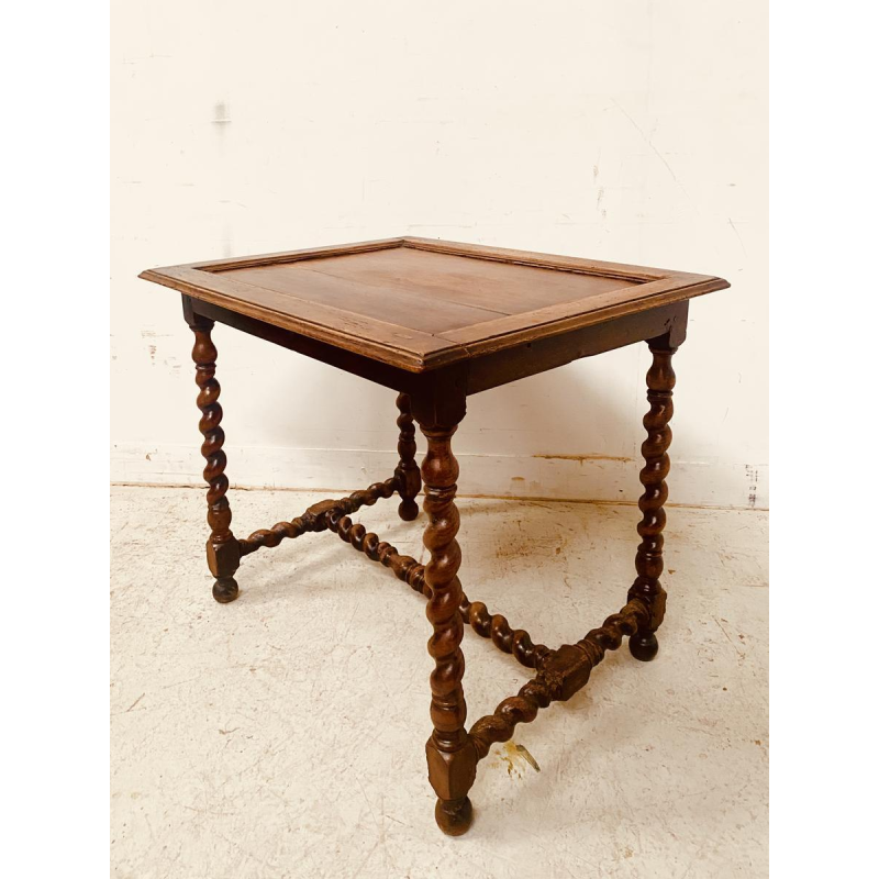Walnut side table with cross-shaped legs, 19th century
