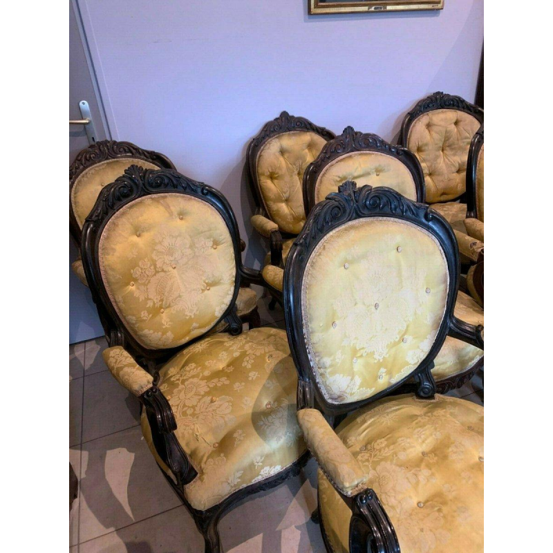 Suite de huit fauteuils Napoléon III en palissandre, XIXᵉ siècle