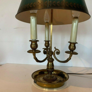 Bronze and sheet metal bouillotte lamp, 20th century