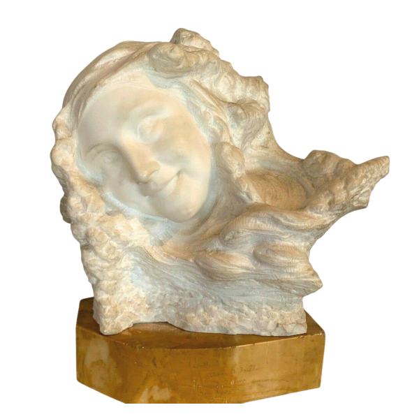 Prof Pattarino "Femme souriante" sculpture en marbre de Carrare, Italie XXᵉ siècle