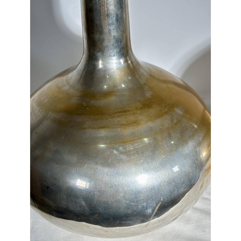 Paire de grands vases "bouteilles" estampillés - métal argenté - Italie XXe s