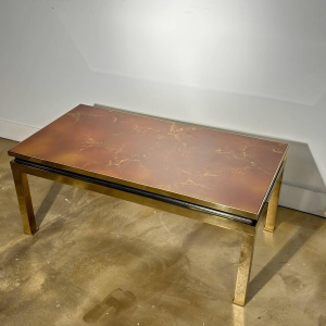 Coffee table in lacquered resin and brass, 1970s