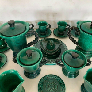 Marius Giuge, glazed stoneware tea and coffee service, 20th century