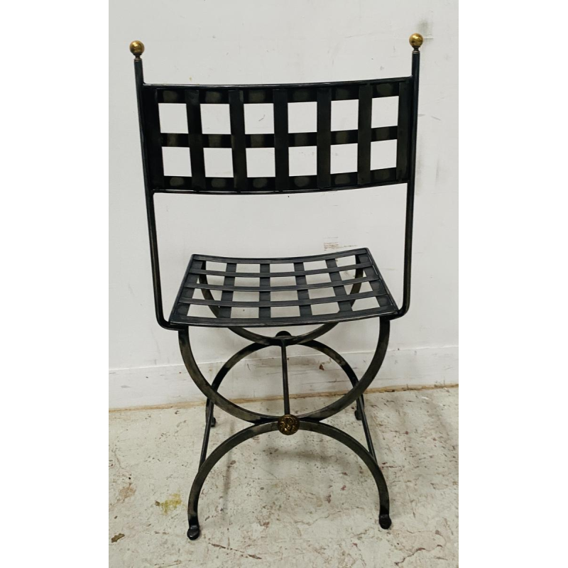 Set van vier gietijzeren stoelen met messing bollen, 20e eeuw