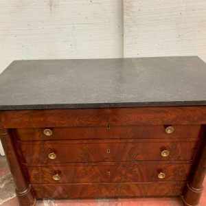 Empire period commode with detached columns, flame mahogany, 19th century