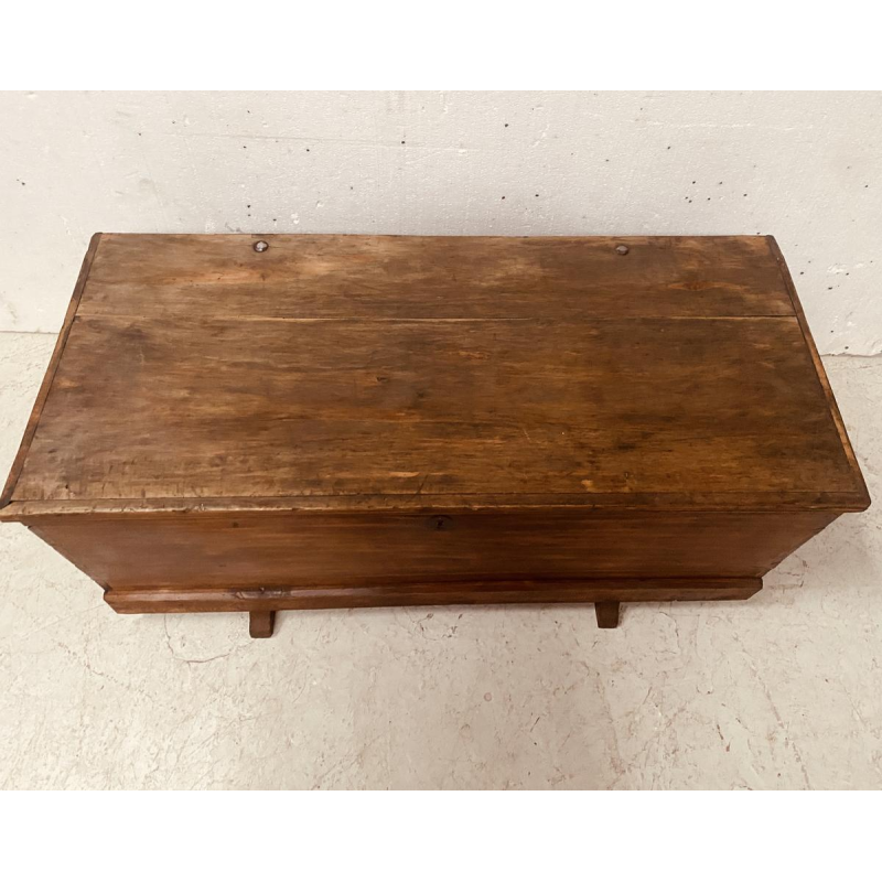 Chest in solid poplar stained walnut, 19th century