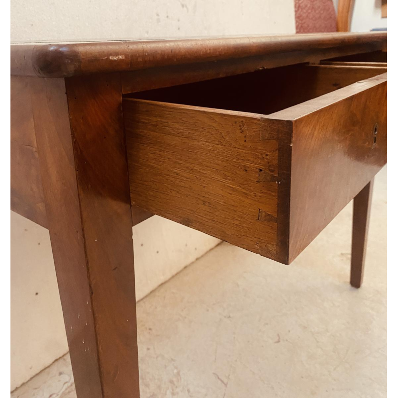 Small flat Directoire desk with two drawers, leather and gold top, 19th century.