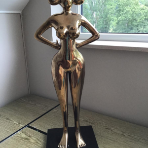 Laszlo Tibay "Mademoiselle Gong" sculpture en bronze