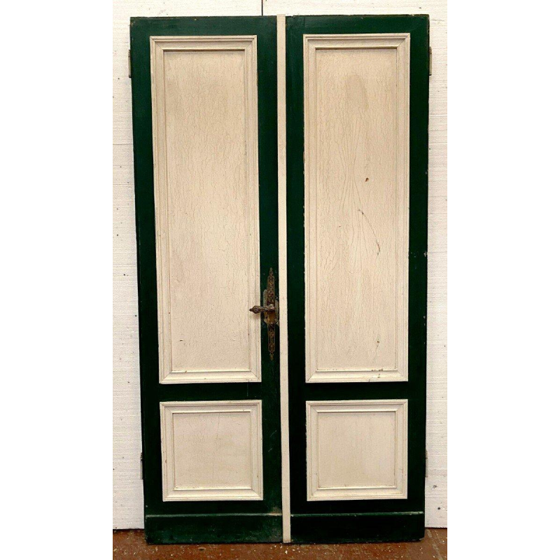 Dubbele scheidingsdeuren van gepatineerd massief vurenhout, 19e eeuw