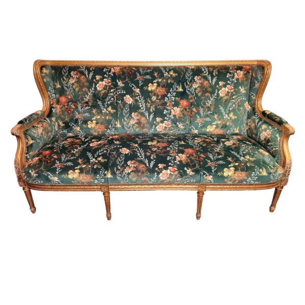 Klassieke vergulde houten sofa, volledig gerestaureerd, bekleed met groen fluweel met bloemenprint van Clarke & Clarke.
