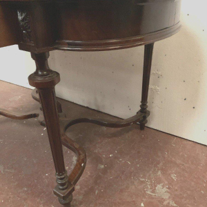 Table bureau Napoléon III en palissandre et placage, XIXᵉ siècle