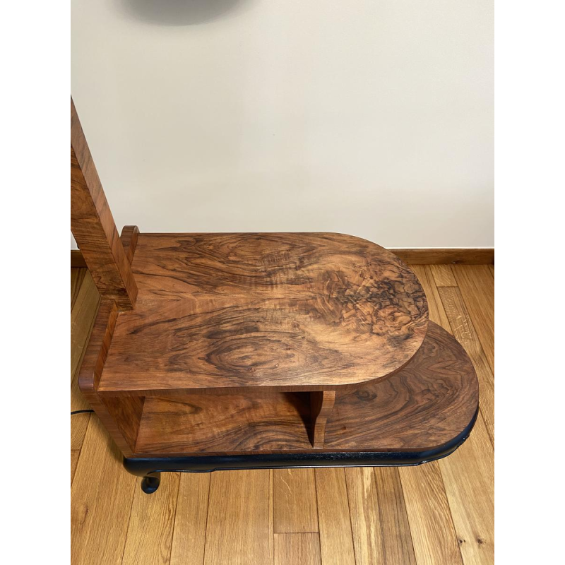 Staande lamp/leeslamp van hout en fineer met oranje lampenkap, circa 1950.