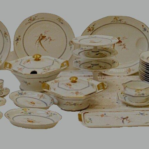 Limoges by Théodore Haviland, 83-piece dinner service, 20th century