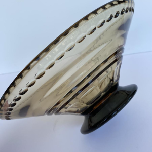 Val-Saint-Lambert, Art Deco gegraveerde kristallen schaal, topaaskleur, ca. 1930