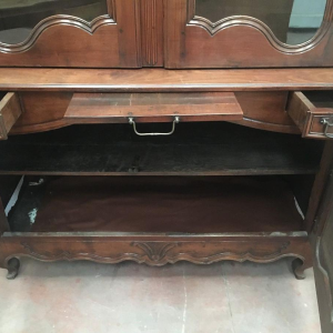 Louis XV two-part buffet in solid walnut, 18th century