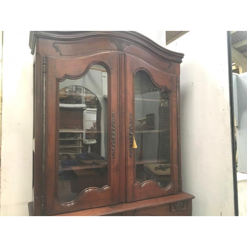 Louis XV two-part buffet in solid walnut, 18th century