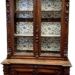 Tweedelige vitrinekast in renaissancestijl, massief walnotenhout, periode Napoleon III, eind 19e eeuw