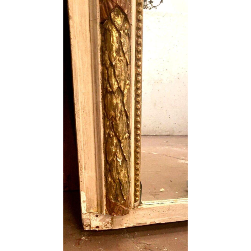 Miroir de style Louis XV en bois et stuc doré et patiné, XIXᵉ siècle