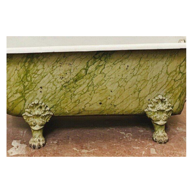 Baignoire en fonte émaillée, patine faux marbre, pieds griffes, XIXᵉ siècle