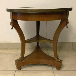 Guéridon tripode de style Empire en acajou, dessus en marbre, XXᵉ siècle