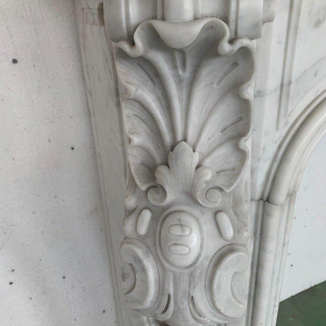 Louis XV style fireplace in white Carrara marble, 19th century