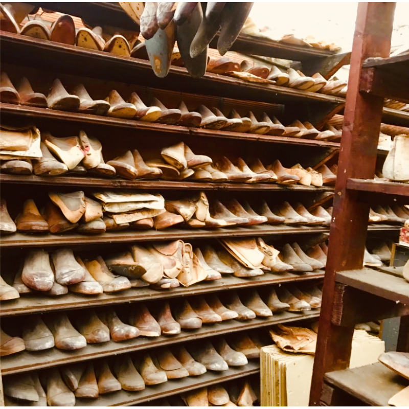 Large collection of shoe/foot molds/forms, wood and metal, 6000/7000 pieces, 20th century