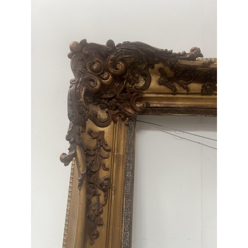 Large frame in wood and gilded stucco (H 195cm) 19th century