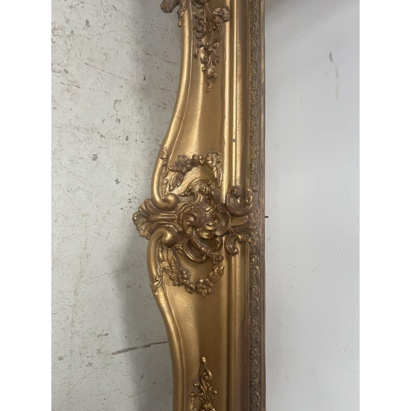 Grand encadrement en bois et stuc doré ( H 195cm ) XIXe siècle