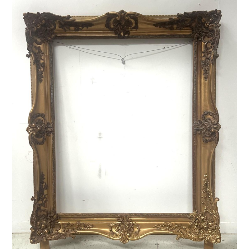 Large frame in wood and gilded stucco (H 195cm) 19th century