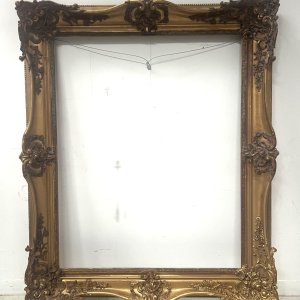 Grand encadrement en bois et stuc doré ( H 195cm ) XIXe siècle